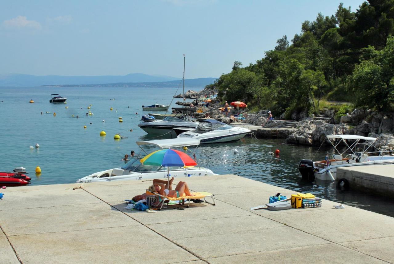 Apartments And Rooms By The Sea Dramalj, Crikvenica - 5519 ภายนอก รูปภาพ